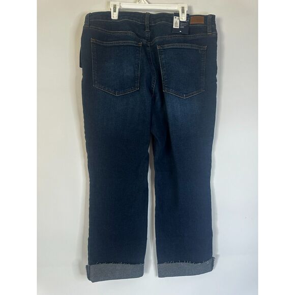 Crown & Ivy Petite 14P High Rise Vintage Straight Jeans Anderson Wash NWT - Picture 2 of 8